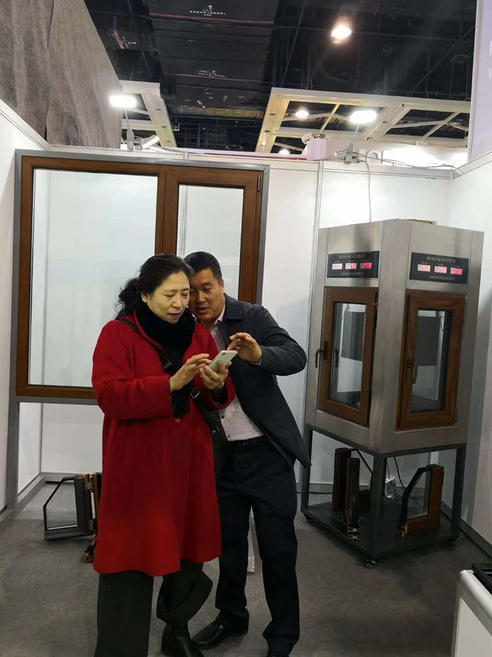 鞍山市天乙門窗有限公司參展2018中國(guó)國(guó)際沈陽門窗幕墻博覽會(huì)(圖4) 鞍山市天乙門窗有限公司參展2018中國(guó)國(guó)際沈陽門窗幕墻博覽會(huì)(圖4)